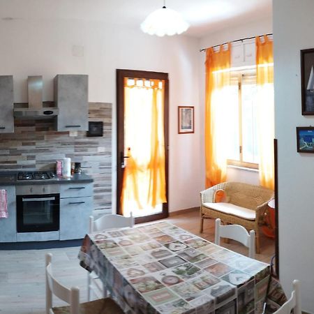 Casa Vacanze"Il Bouganville" Carbonia Exterior foto